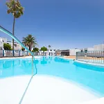 Apartman Atalaya 1st Floor Poolside Puerto del Carmen