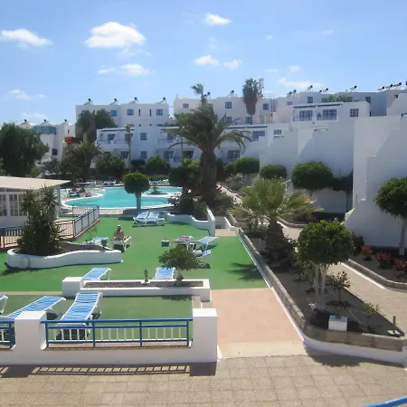 Atalaya 1st Floor Poolside Appartement Puerto del Carmen (Lanzarote)