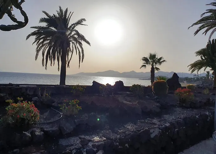 Apartman Atalaya 1st Floor Poolside Puerto del Carmen